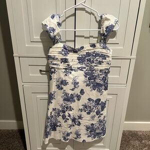 Abercrombie Floral Blue and White Linen Dress